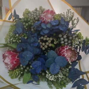 Protea Kisses & Love Wishes