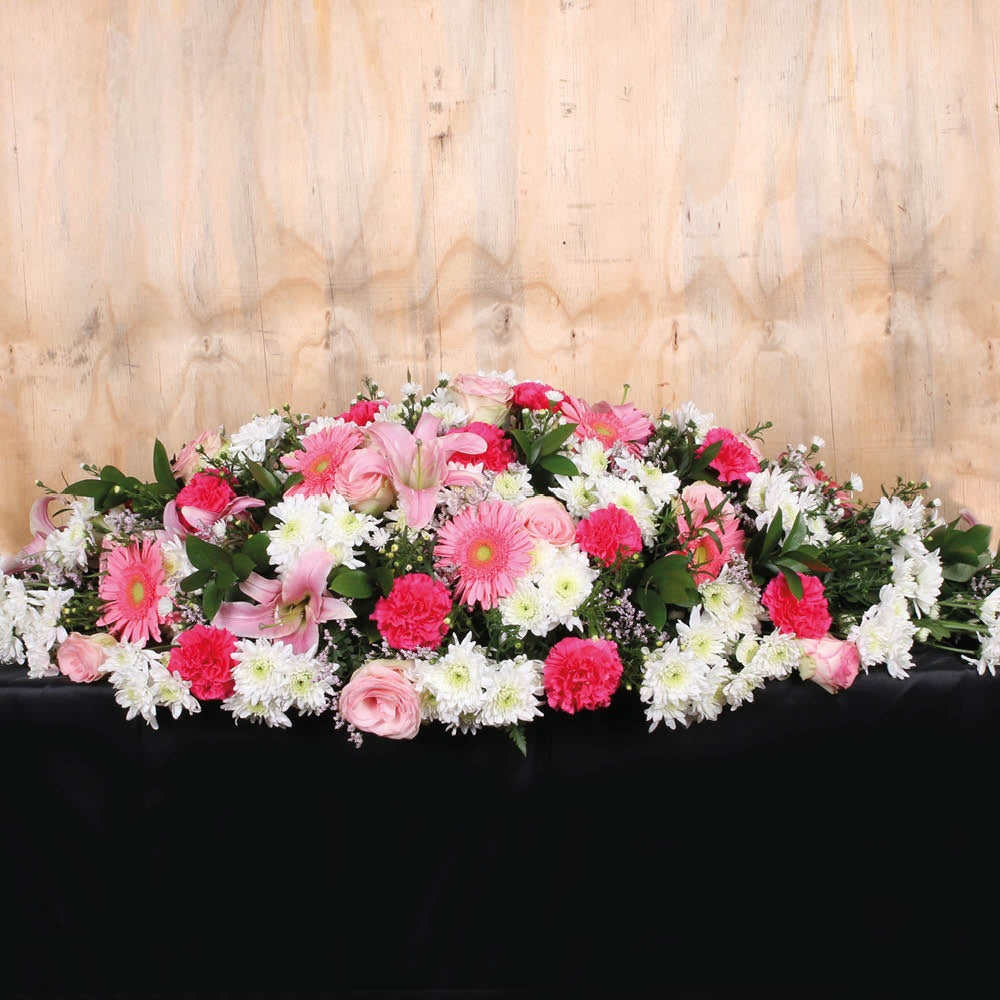 Pink Shades with White Wreath