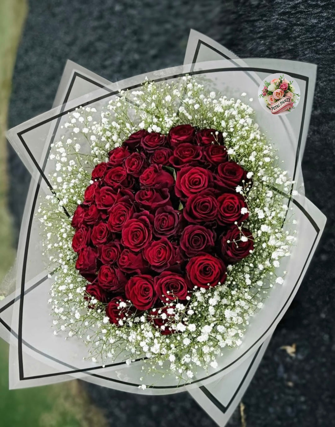 Rose Bouquet With Gypsies